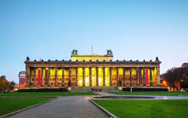 Altes Museum Berlin, Almanya'da inşa
