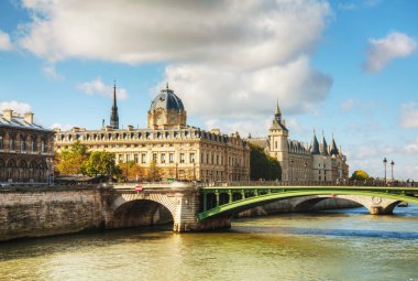 Paris, Fransa'da bina Conciergerie