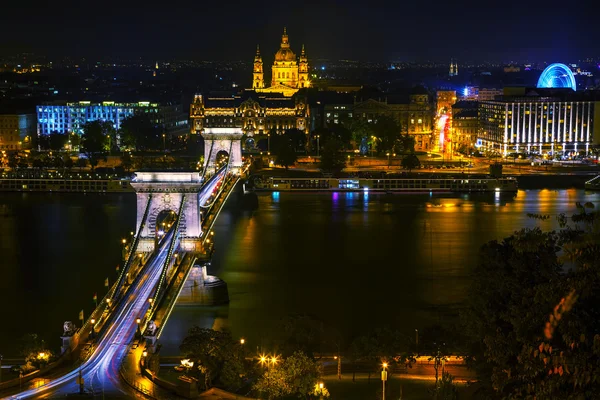 Budapest éjszaka – áttekintés — Stock Fotó