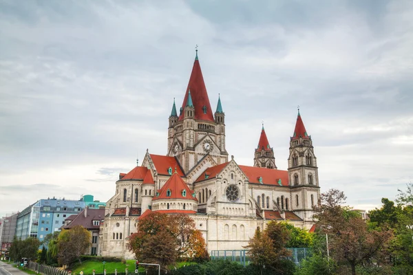St. Francis Assisi kościoła w Wiedniu, Austria — Zdjęcie stockowe