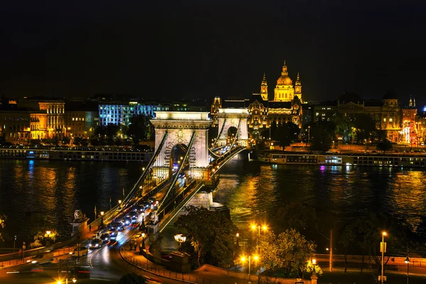 A Ponte da Cadeia Szechenyi em Budapeste — Fotografia de Stock