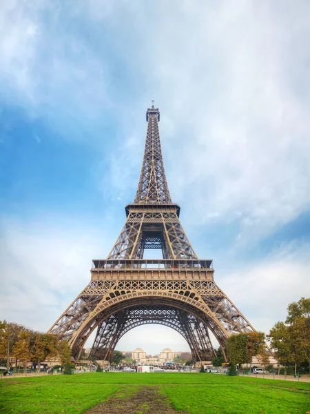 Eiffelturm in Paris, Frankreich — Stockfoto