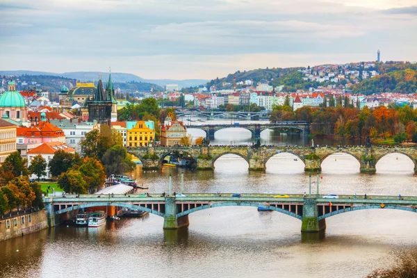 Przegląd starej Pragi z mostu Karola — Zdjęcie stockowe