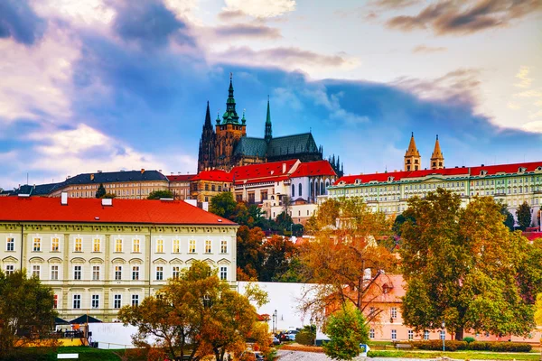 Vista general de la antigua Praga —  Fotos de Stock