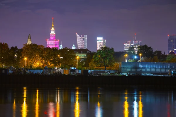 Warszawa bybillede om natten - Stock-foto
