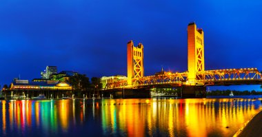 Sacramento altın kapı asma köprü