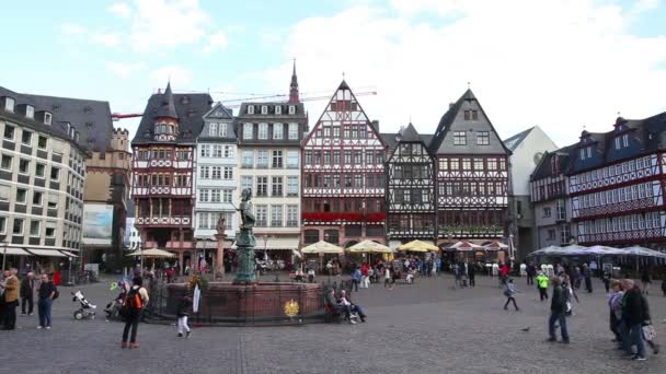 Eski şehrin gece, Frankfurt am Main — Stok video