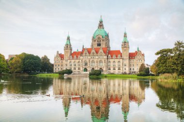 New Town Hall Hannover akşam