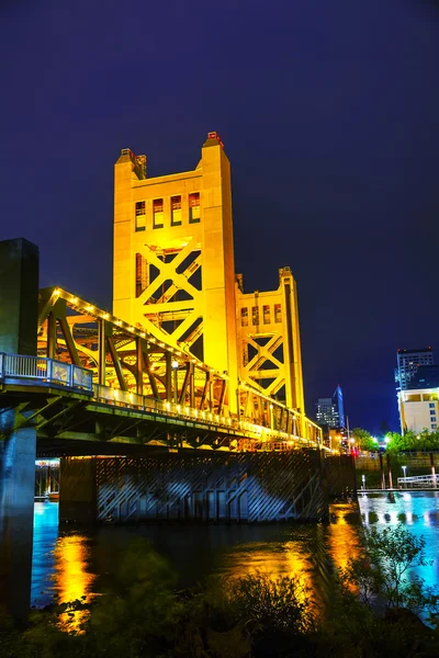 Golden Gates bridge, Sacramento — Stock Photo, Image