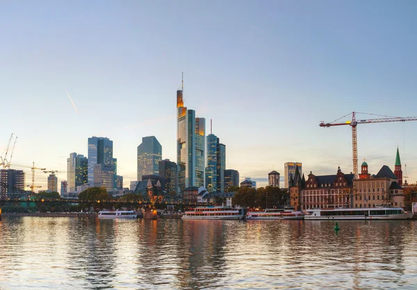 Skyline van Frankfurt am Main — Stockfoto