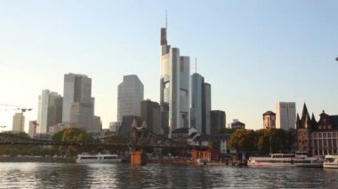 Gün batımında Frankfurt am Main Cityscape