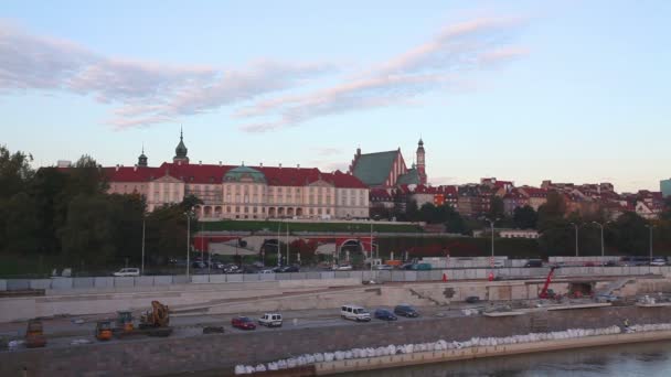 Paysage urbain de Varsovie le matin — Video