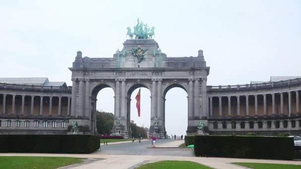 Brussels Triumphal Arch — Stock Video