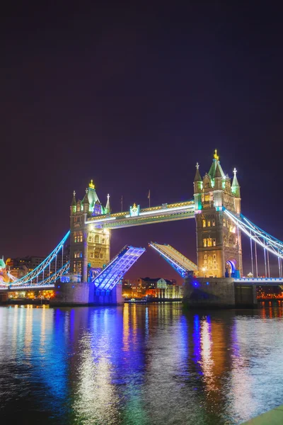 Puente torre en Londres — Foto de Stock