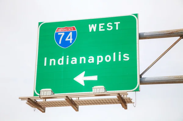 Road sign to Indianapolis — Zdjęcie stockowe