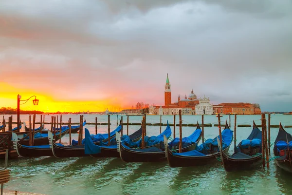 Gondolas in the Grand Canal — Stock Photo, Image