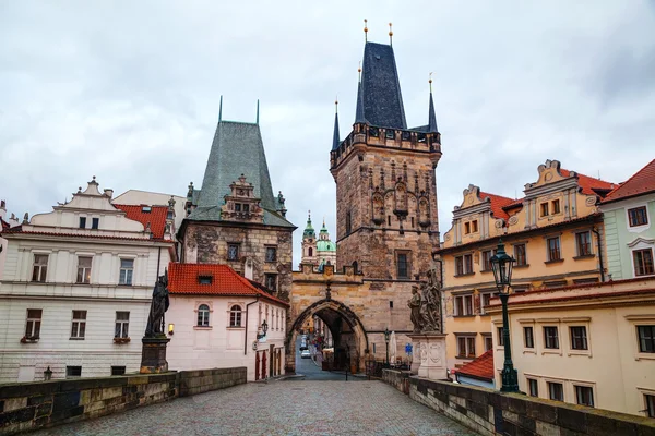 Prag 'daki Charles Köprüsü — Stok fotoğraf