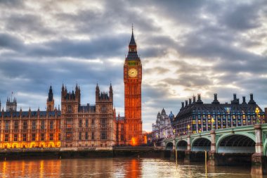 Londra Kulesi'nde Elizabeth