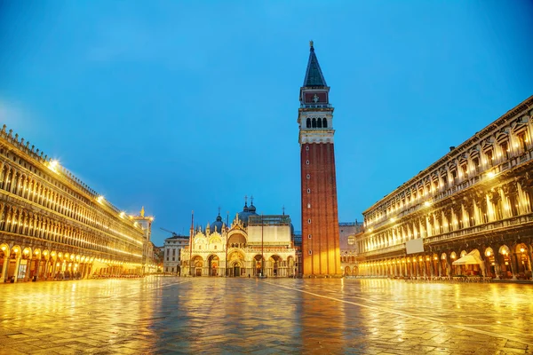 San Marco náměstí v Benátkách — Stock fotografie