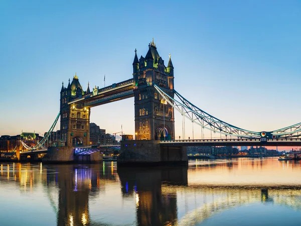 Tower Bridge w Londynie — Zdjęcie stockowe