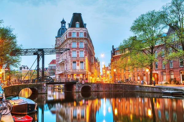 Vista general de las calles de Amsterdam — Foto de Stock