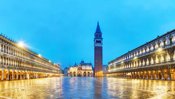 San Marco náměstí v Benátkách — Stock fotografie