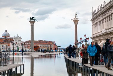 Venedik 'teki San Marco Meydanı