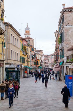 Venedik kalabalık Caddesi