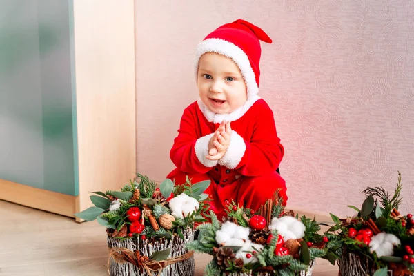 Cute Small Santa Claus Christmas Flower Decoration Holiday Christmas Mood — Stock Photo, Image