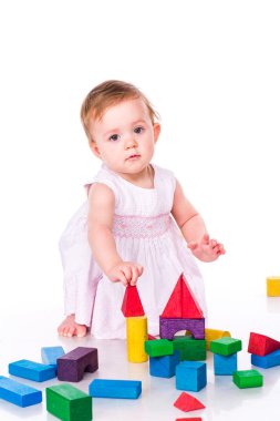 Güzel bebek küpleri ile bina