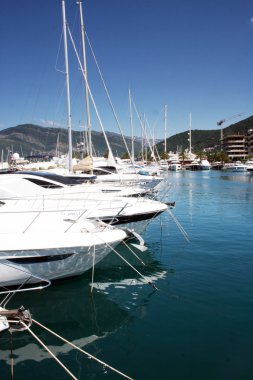  Lüks Yatlar Porto Karadağ