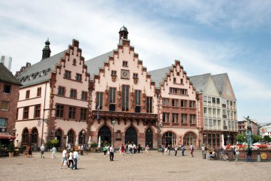 Romer kare frankfurt
