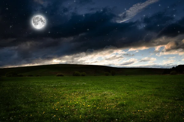 Nachtelijke achtergrond — Stockfoto