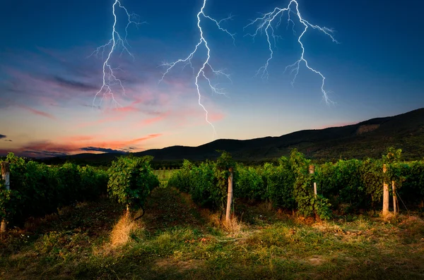 Onweersbui met lightning — Stockfoto