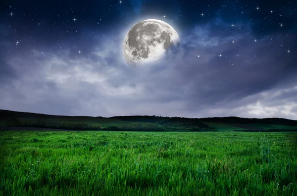 Güzel bir gece alan arka plan