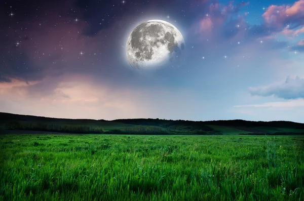 Natt himmel fullmåne bakgrund — Stockfoto