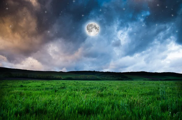 Nattehimmel fuldmåne baggrund - Stock-foto