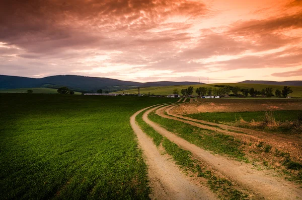 Camino rural en la noche — Foto de Stock