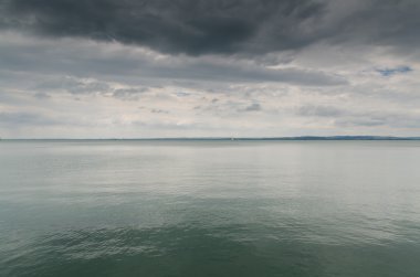 Balaton Gölü'nün görünümü