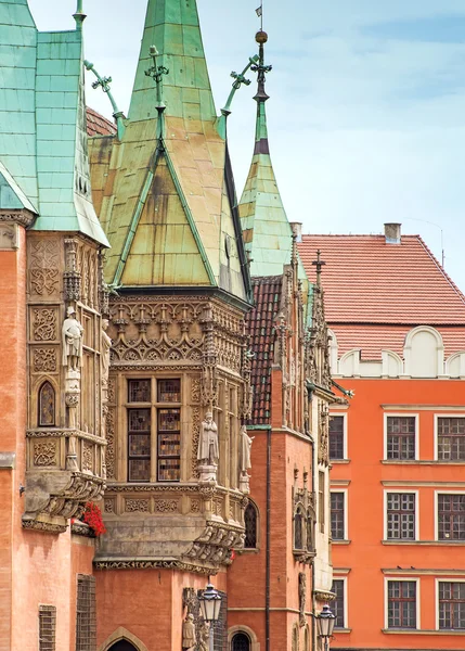 Architecture of the Market square in Wroclaw, Poland. Wroclaw is the historical capital of Silesia and Lower Silesia — Stock Photo, Image