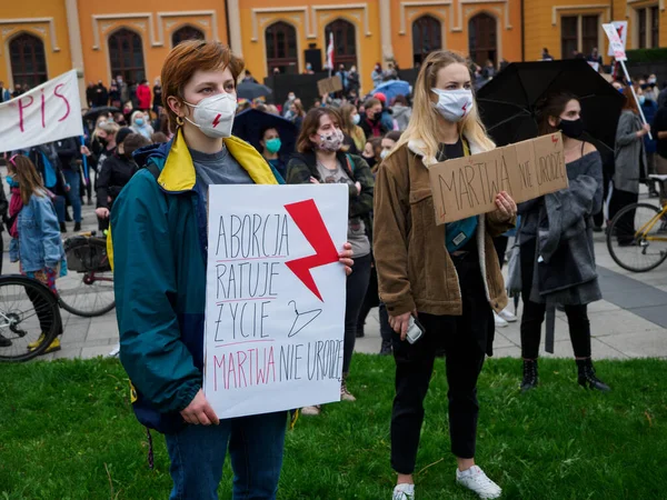 Wroclaw Polen Oktober 2020 Protest Kvinnor Polska Staden Wroclaw Eftersom — Stockfoto