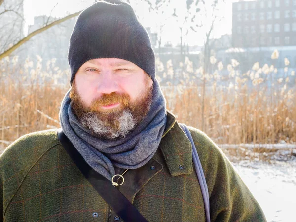 Buiten Portret Van Volwassen Bebaarde Europese Man Winter Baard Man — Stockfoto