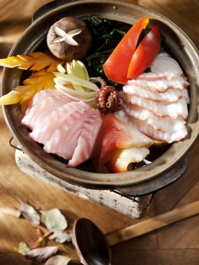 Japon Sukiyaki çanak