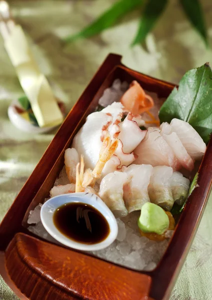 Japon balığı çiğ balık — Stok fotoğraf