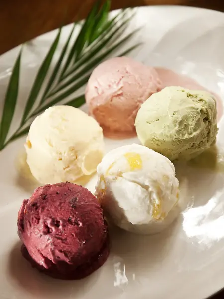 Dessert - Crème glacée maison — Photo
