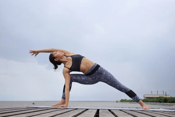 Treinador de Yoga Mulher — Fotografia de Stock