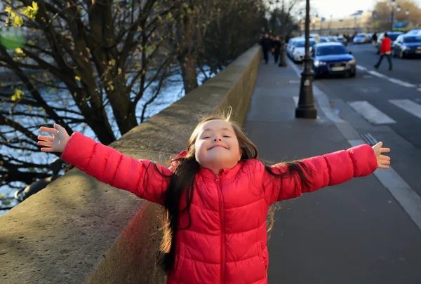 Menina Divertir Rua — Fotografia de Stock