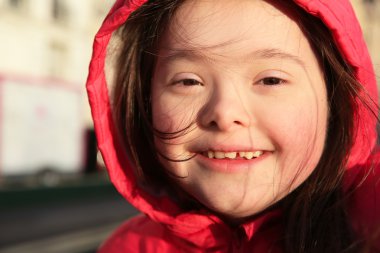 Şirin küçük kız.