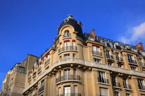 Penthouse-Wohnungen in Paris — Stockfoto