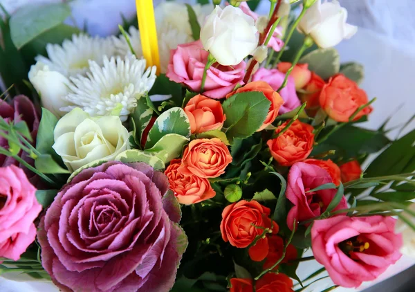 Buquê de flores bonitas — Fotografia de Stock